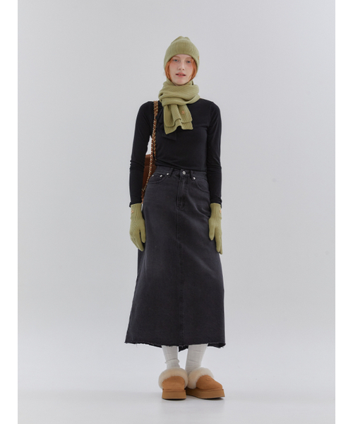 ANOETIC(アノエティック)の「CLASSIC DENIM MAXI LONG SKIRT_DARK GREY(スカート・レディース・チャコール・MEDIUM/SMALL)」の5枚目の写真