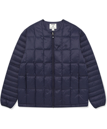 COVERNAT（カバーナット）の「[COVERNAT x WRANGLER] 袖切り替えコラボアートワーク軽量パッカブルダックダウンネイビー（ダウンジャケット/コート）」