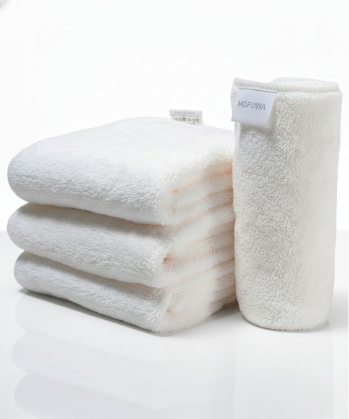 REBALANCE(リバランス)の「Mofuwa ヒアルロン酸入り マイクロファイバーフェイスタオル4枚セット(タオル・レディース・その他/ベビーピンク/その他1/ダークグレー/ライトグレー/ホワイト/ブルー・ONE SIZE)」の1枚目の写真