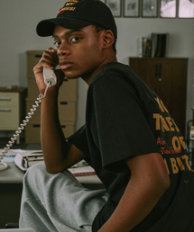 MAYOL（マイヨール）の「ハイトーンプリント半袖Tシャツ_ブラック（Tシャツ/カットソー）」