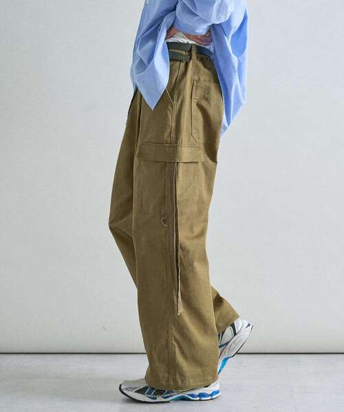 CRAFT STANDARD BOUTIQUE（クラフトスタンダードブティック）の「ツイルワイドカーゴパンツ（カーゴパンツ・メンズ・ブラック/カーキ・S/M/L）」の18枚目の写真