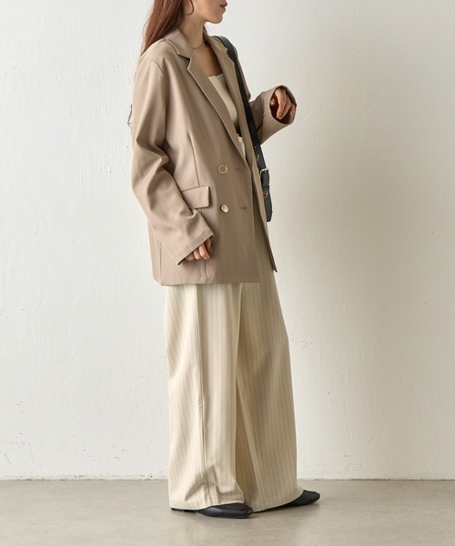 COLONY 2139(コロニートゥーワンスリーナイン)の「金釦ダブルテーラードジャケット(テーラードジャケット・レディース・グレー/ネイビー/ベージュ・FREE)」の19枚目の写真