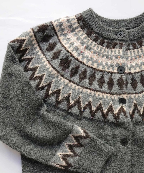 Crisp(クリスプ)の「ノルディックミックスニットカーディガン(カーディガン/ボレロ・レディース・グレー/アイボリー・FREE)」の21枚目の写真