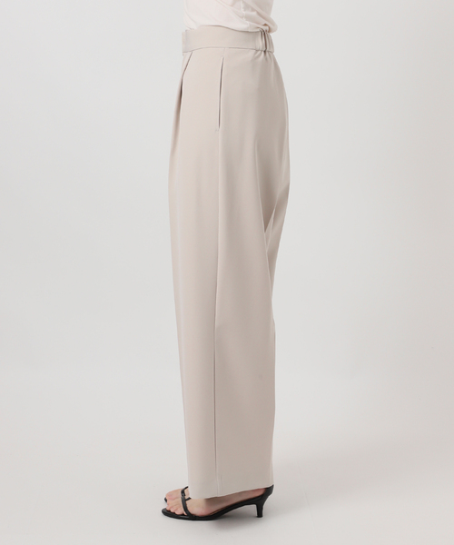 B.C STOCK(ベーセーストック)の「手洗い可 / ワイドストレートセンタープレスパンツ(スラックス・レディース・ネイビー/ベージュ・MEDIUM/SMALL)」の8枚目の写真