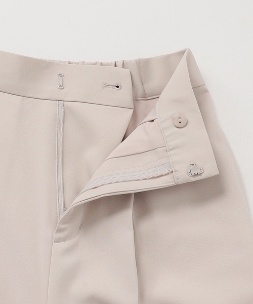 B.C STOCK(ベーセーストック)の「手洗い可 / ワイドストレートセンタープレスパンツ(スラックス・レディース・ネイビー/ベージュ・MEDIUM/SMALL)」の20枚目の写真