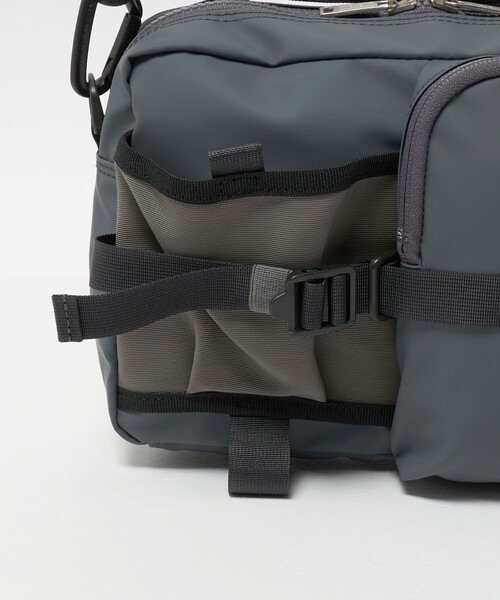 CIE（シー）の「＜CIE＞GRID3 ボトル ショルダーバッグ（ショルダーバッグ・メンズ・ダークグレー/ブラック・FREE）」の12枚目の写真
