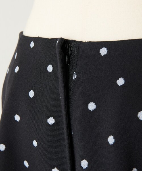 LIVETART（リヴェタート）の「《LIVETART》ラフドットプリントフレアスカート（スカート・レディース・ブラック・FREE）」の2枚目の写真
