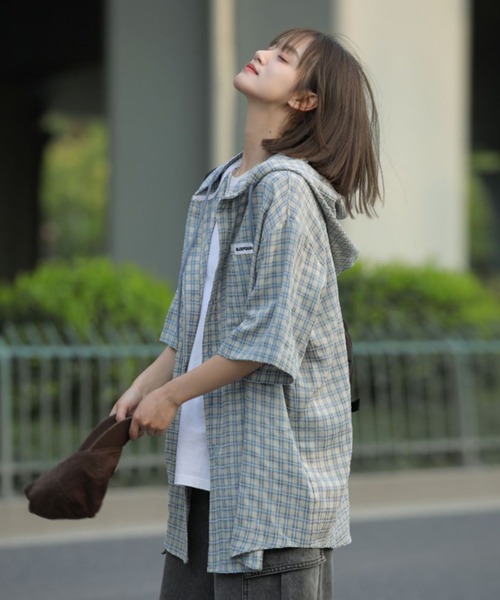 SHEPP(シープ)の「【26年春夏新作】オーバーサイズタグデザインチェックフーディシャツ(シャツ/ブラウス・レディース・レッド/ブルー・L/M)」の11枚目の写真