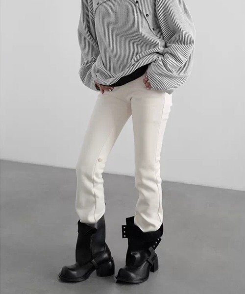 chuclla（チュクラ）の「【CHENTAITAI】リバーシブルヘム 2WAYフレアパンツ CTW26s003（その他パンツ・レディース・オフホワイト/ブラック・S/M/L）」の15枚目の写真