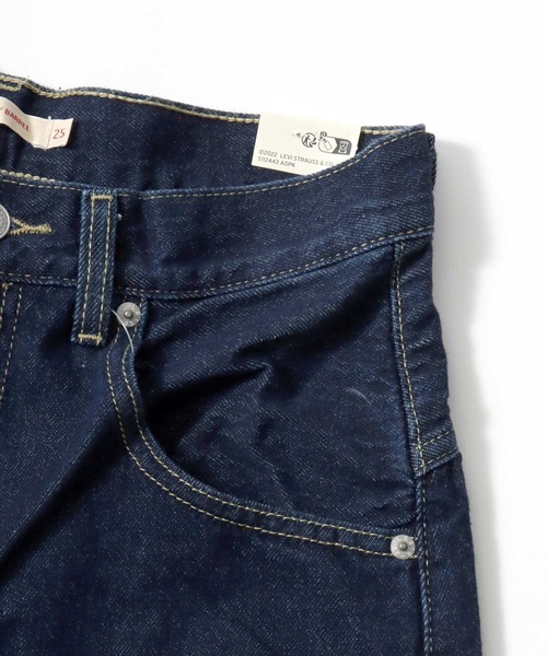 Levi's(リーバイス)の「Levi's(リーバイス)SUPER BAGGY BARREL ジーンズ/スーパーバギーバレルレッグデニム レディース ワイドデニム(デニムパンツ・レディース・ブルー系その他/ワンウォッシュ・25inch/26inch/27inch/24inch)」の16枚目の写真