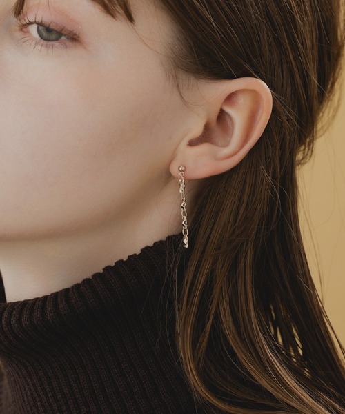 LA MUe（ラミュー）の「【LA MUe】日本製 モカムース チェーン ロングピアス（ピアス（両耳用）・レディース・ブラウン系その他2/ブラウン系その他/ブラウン・FREE）」の6枚目の写真