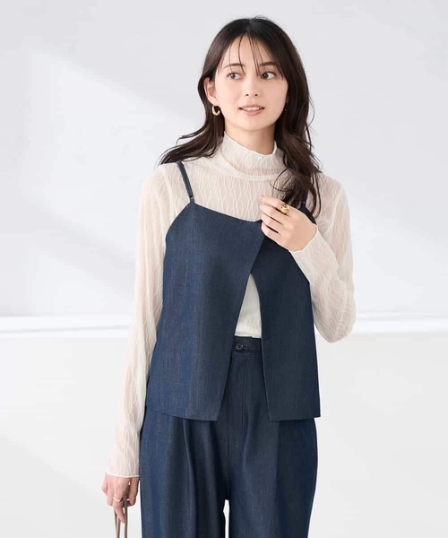 a.v.v（アーヴェヴェ）の「【2WAY/洗える】デニムライクビスチェ（その他トップス・レディース・ネイビー・39）」の5枚目の写真
