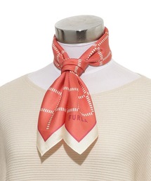 FURLA（フルラ）の「シルク100% 洗える スカーフ ”FURLA 格子ロゴ”（バンダナ/スカーフ）」