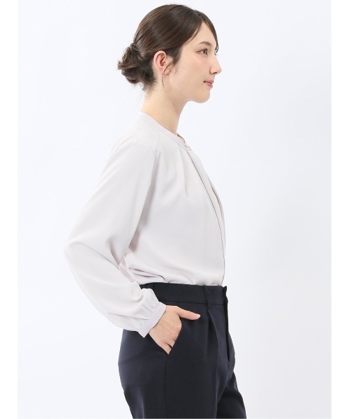m.f.editorial（エムエフエディトリアル）の「【前開き シフォン】バンドカラー配色 比翼 長袖 ブラウス（シャツ/ブラウス・レディース・ライトグレー/アイボリー・MEDIUM/LARGE）」の16枚目の写真