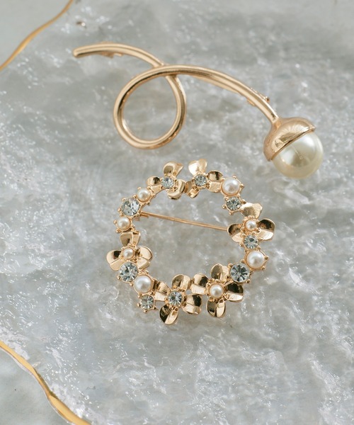 RUIRUE BOUTIQUE（ルイルエブティック）の「フラワーサークルブローチ（ブローチ/コサージュ・レディース・ゴールド/シルバー・FREE）」の4枚目の写真