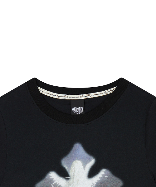LUVISTRUE（ラヴイズトゥルー）の「EL CROSS FAIRY GRAPHIC TEE(BLACK)（Tシャツ/カットソー・レディース・その他・FREE）」の8枚目の写真