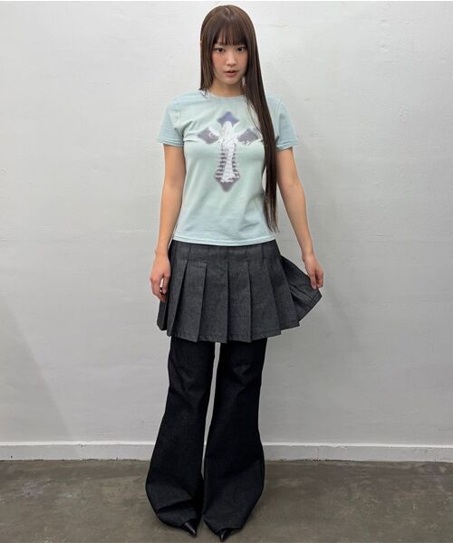 LUVISTRUE（ラヴイズトゥルー）の「EL CROSS FAIRY GRAPHIC TEE(BLACK)（Tシャツ/カットソー・レディース・その他・FREE）」の4枚目の写真