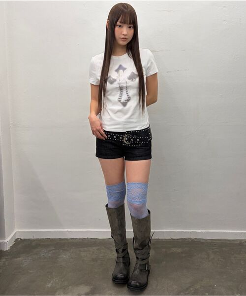 LUVISTRUE（ラヴイズトゥルー）の「EL CROSS FAIRY GRAPHIC TEE(BLACK)（Tシャツ/カットソー・レディース・その他・FREE）」の5枚目の写真