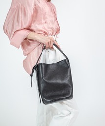 Rivel（リヴェル）の「【MARCO MASI/マルコ・マージ】ハンドバッグ　バケツバッグ　筒型バッグ（ハンドバッグ）」