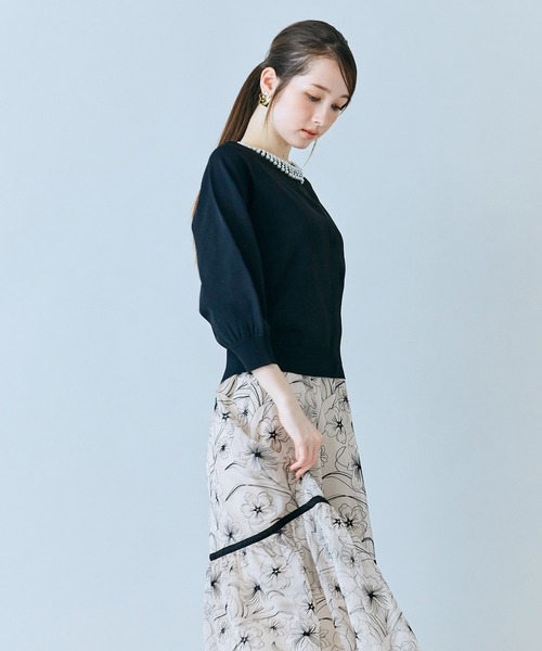 Audie a Muses(オーディアミューズ)の「シアー刺繍バイカラーティアードスカート(スカート・レディース・ブラック/ベージュ・38/42)」の19枚目の写真