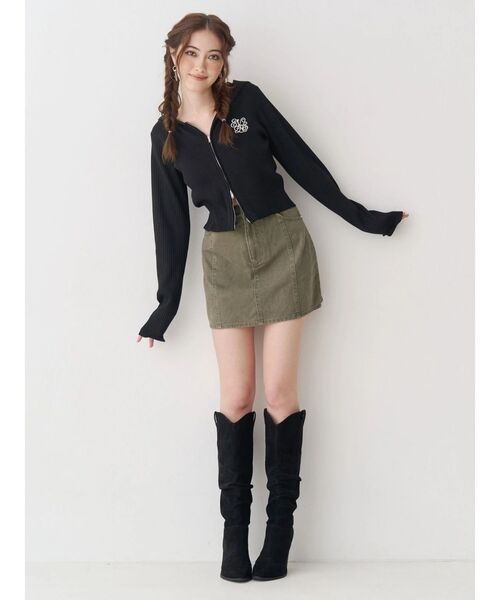 EVRIS（エヴリス）の「ツイルタイトミニスカート（スカート・レディース・ブラック/カーキ・SMALL/MEDIUM）」の4枚目の写真