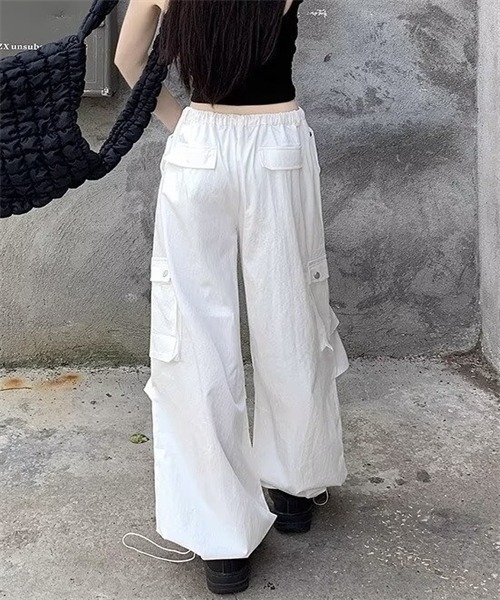 Dream garden(ドリームガーデン)の「レディース メンズライクルーズカーゴパンツ(カーゴパンツ・レディース・ブラック・3XL/2XL/XL/L/M/S)」の11枚目の写真