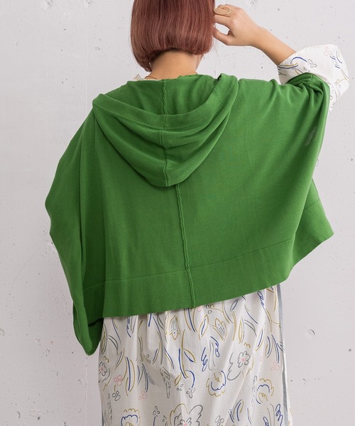 POU DOU DOU(プードゥドゥ)の「フーディニットポンチョ(カーディガン/ボレロ・レディース・グレー/グリーン/ラベンダー・3)」の22枚目の写真