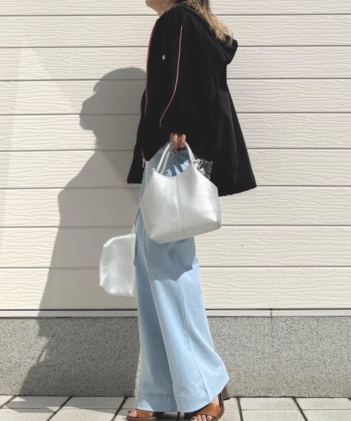 Q(キュー)の「ドッキングバルーンパーカー(パーカー・レディース・ブラック/ホワイト・MEDIUM)」の17枚目の写真