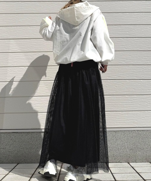 Q(キュー)の「ドッキングバルーンパーカー(パーカー・レディース・ブラック/ホワイト・MEDIUM)」の21枚目の写真