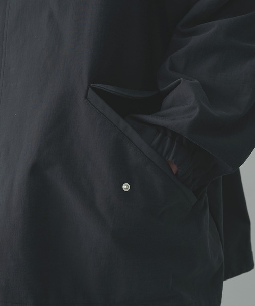 KANEMASA PHIL.(カネマサフィル)の「【KANEMASA PHIL.】別注 36G ECONYL Solid INCL Military Blouson(ミリタリージャケット・メンズ・ブラック/ベージュ・M/L)」の7枚目の写真