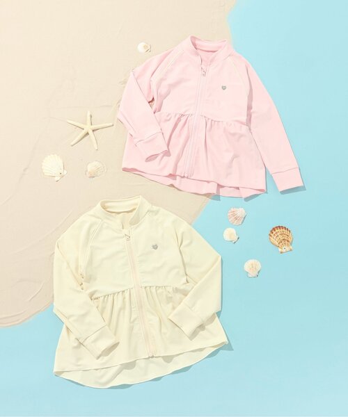 BREEZE（ブリーズ）の「【UVカット】フリルラッシュガード（ラッシュガード・キッズ・ピンク/オフホワイト・80/90/100/110/120/130/140）」の3枚目の写真