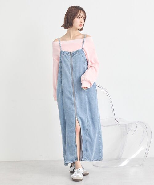 earth music&ecology（アースミュージックアンドエコロジー）の「ダブルジップデニムキャミワンピース（ワンピース・レディース・ブラック/インディゴブルー・FREE）」の2枚目の写真