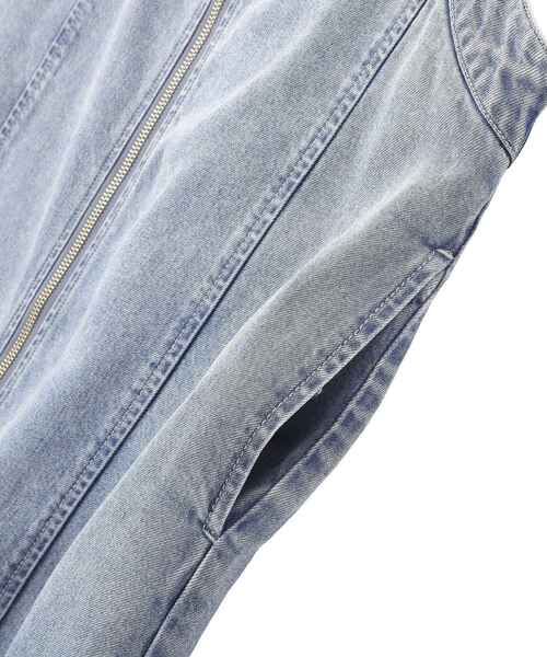 earth music&ecology（アースミュージックアンドエコロジー）の「ダブルジップデニムキャミワンピース（ワンピース・レディース・ブラック/インディゴブルー・FREE）」の11枚目の写真