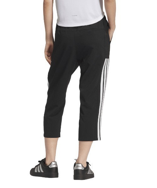 adidas(アディダス)の「アディダス adidas マストハブス ウーブン カプリ パンツ(その他パンツ・レディース・ブラック/ネイビー・S/M/L/XL)」の9枚目の写真