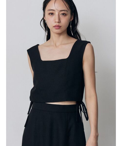 MURUA（ムルーア）の「【セットアップ対応】スクエアネックメッシュタンク（タンクトップ・レディース・ブラック/アイボリー/ブラウン/グレー・FREE）」の2枚目の写真