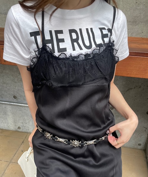 ROGER AND RAW(ロジャーアンドロウ)の「サテンレースキャミワンピース スリップドレス(ワンピース・レディース・ホワイト/ブラック・FREE)」の14枚目の写真
