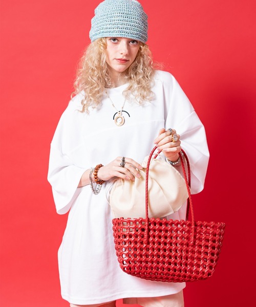 an meets zakka(アンミツザッカ)の「an meets zakka ブロック格子編みソフトプラスチックカゴバッグ(かごバッグ・レディース・ブラウン/レッド/ホワイト/ブラック/グリーン・ONESIZE)」の10枚目の写真