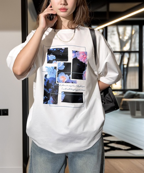Candlestick（キャンドルスティック）の「フラワーフォト アート ワイドシルエット 裾ドロスト ストレッチ 半袖Tシャツ（Tシャツ/カットソー・レディース・ホワイト/ブラック・M/L）」の14枚目の写真