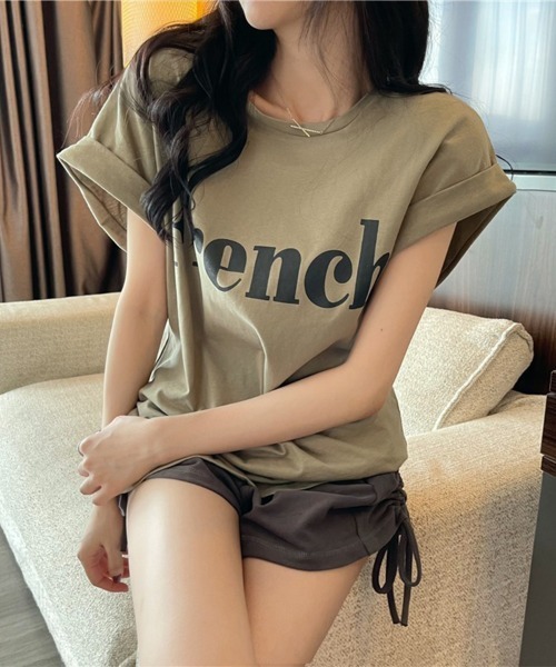 SallyLunn(サリーラン)の「【大人カジュアル】ワンポイントプリントTシャツ(Tシャツ/カットソー・レディース・ホワイト/ブラック/カーキ・MEDIUM/LARGE)」の13枚目の写真