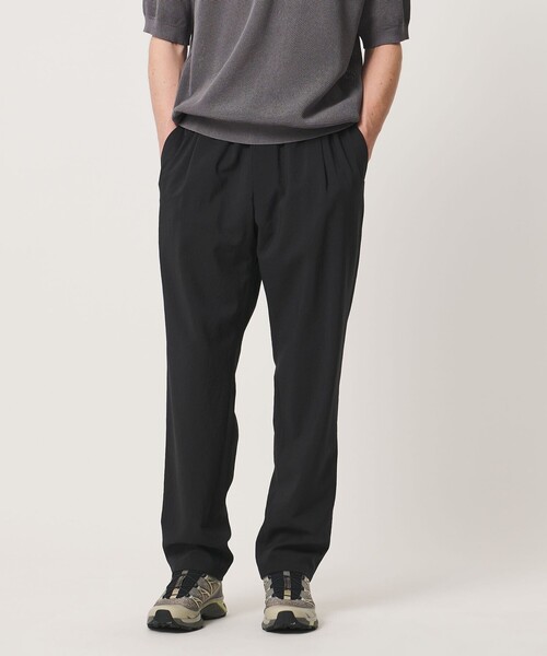 UNITED ARROWS(ユナイテッドアローズ)の「サマーポリエステル ナチュラルポプリン オールギャザー 1プリーツ イージーパンツ(その他パンツ・メンズ・ブラック/ダークグレー/ベージュ・S/L/M/XL)」の4枚目の写真