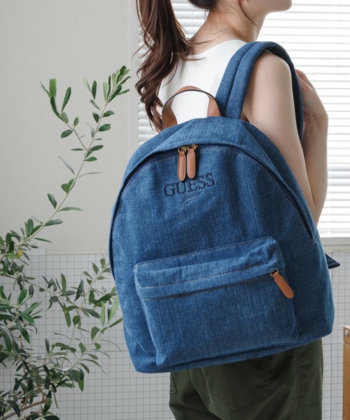 Guess(ゲス)の「【GUESS】ゲス GUESS JEANS HAWLEY BACKPACK(バックパック/リュック・レディース・ブラック/ベージュ/ブルー系その他・FREE)」の3枚目の写真