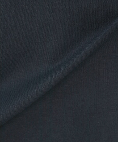 LANVIN en Bleu(ランバンオンブルー)の「コットン/リネン素材 7分袖 ボタンダウン スタンドカラーシャツ(シャツ/ブラウス・メンズ・ネイビー/ブラック/ベージュ・52/50/48/46)」の9枚目の写真