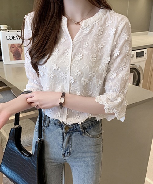 ONEP STAR(ワンピスター)の「スカラップデザイン刺繍レースブラウス(シャツ/ブラウス・レディース・ホワイト・X-LARGE/LARGE/MEDIUM)」の6枚目の写真