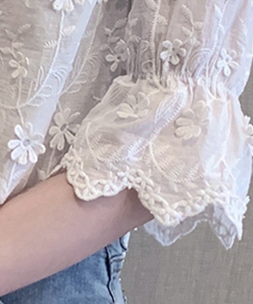 ONEP STAR(ワンピスター)の「スカラップデザイン刺繍レースブラウス(シャツ/ブラウス・レディース・ホワイト・X-LARGE/LARGE/MEDIUM)」の10枚目の写真