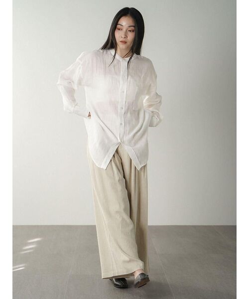 FIKA.(フィーカ)の「Sheer linen banded collar blouse(シャツ/ブラウス・レディース・レッド/ホワイト/ブラック・FREE)」の17枚目の写真