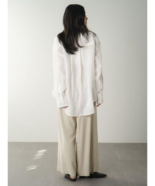 FIKA.(フィーカ)の「Sheer linen banded collar blouse(シャツ/ブラウス・レディース・レッド/ホワイト/ブラック・FREE)」の19枚目の写真