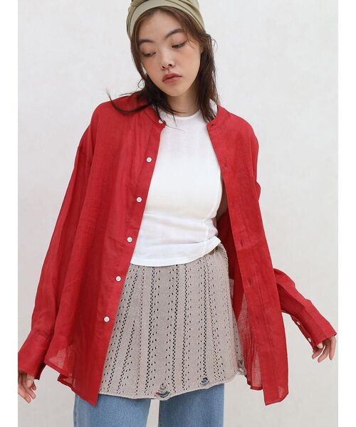 FIKA.(フィーカ)の「Sheer linen banded collar blouse(シャツ/ブラウス・レディース・レッド/ホワイト/ブラック・FREE)」の3枚目の写真
