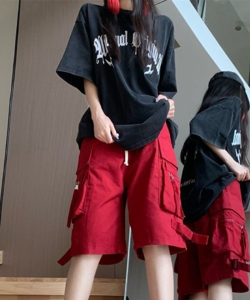 Ritzy(リッツィー)の「両サイド 大型のカーゴポケット パンツ(その他パンツ・レディース・レッド/ブラック・M/L)」の1枚目の写真