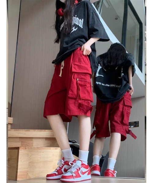 Ritzy(リッツィー)の「両サイド 大型のカーゴポケット パンツ(その他パンツ・レディース・レッド/ブラック・M/L)」の3枚目の写真
