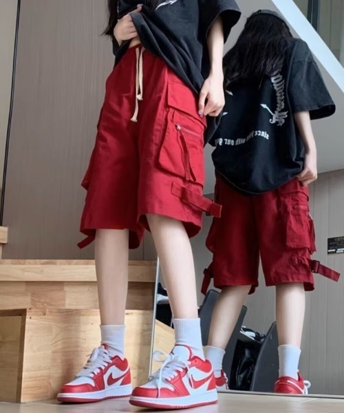 Ritzy(リッツィー)の「両サイド 大型のカーゴポケット パンツ(その他パンツ・レディース・レッド/ブラック・M/L)」の9枚目の写真